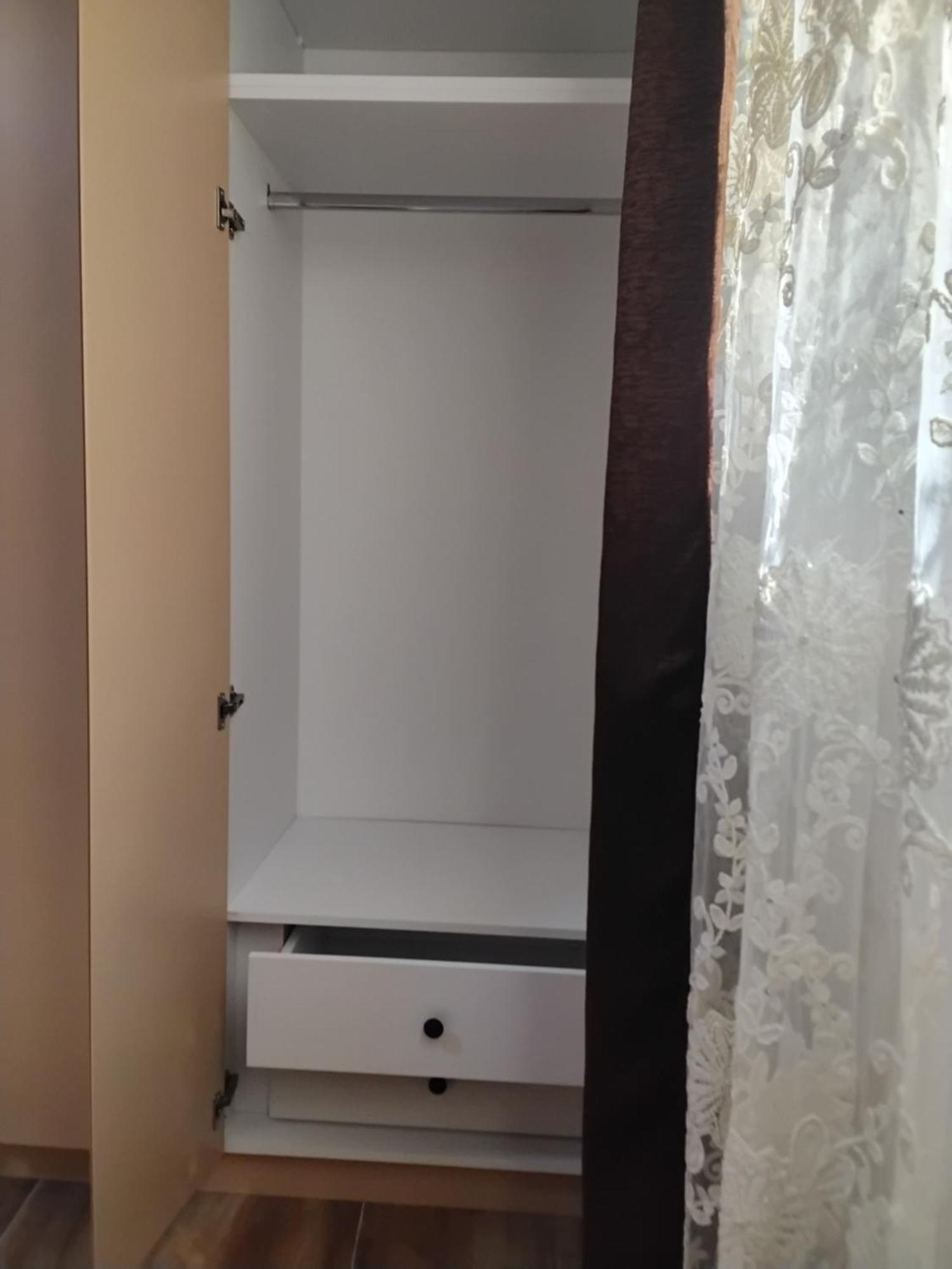 Cozy Centrally Located For Up To Three Or Four Guests Family 10 Min Walk From Center Leilighet Tiranë